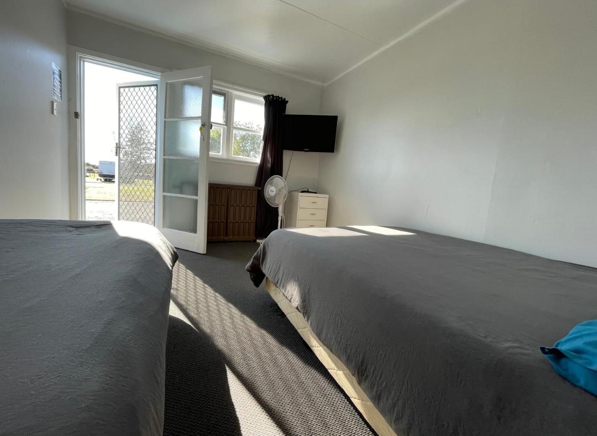 Oasis Motel & Holiday Park Turangi Exterior photo
