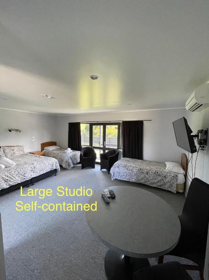 Oasis Motel & Holiday Park Turangi Exterior photo