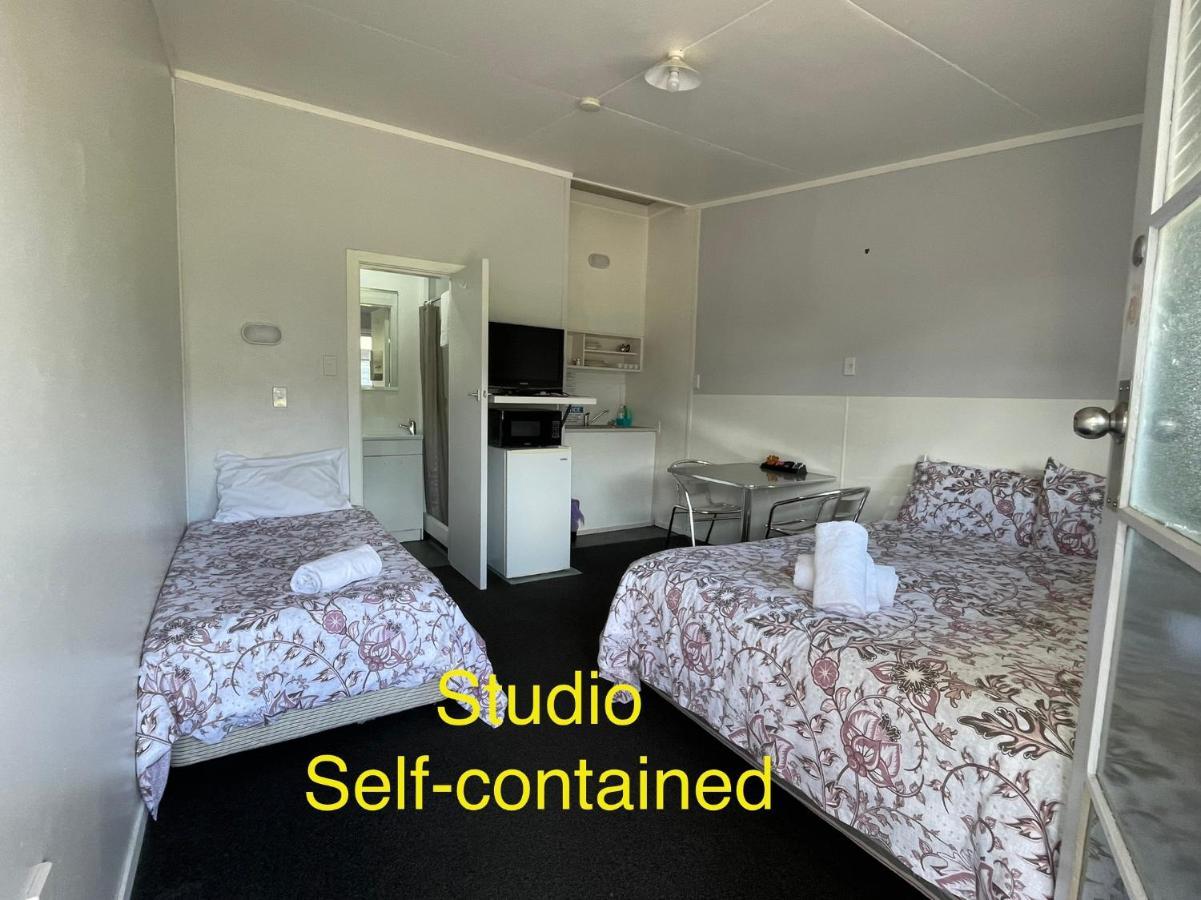 Oasis Motel & Holiday Park Turangi Exterior photo